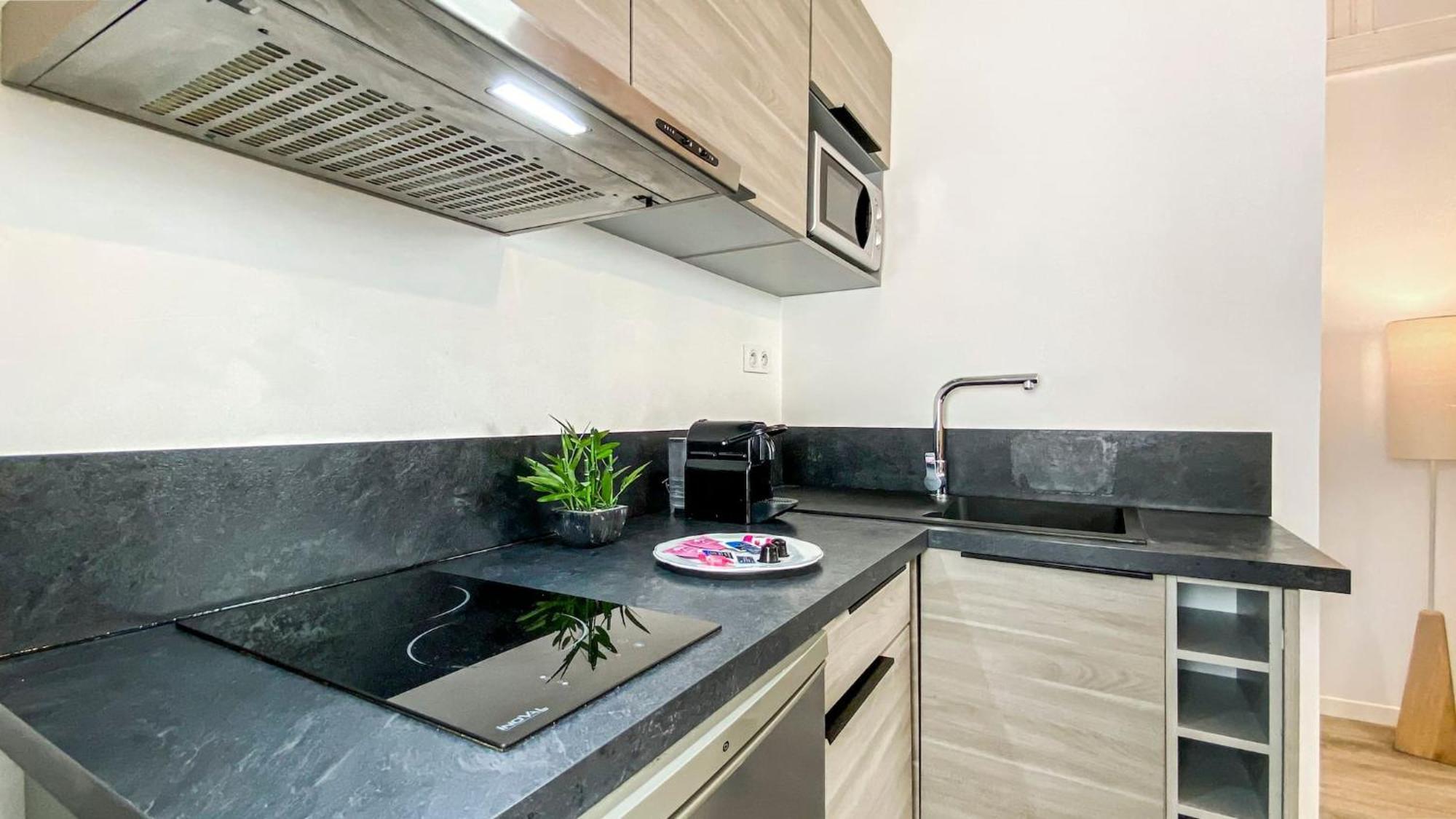 Apartment Homey Titi - Hyper-centre - Proche Gare Et Tram - Lit Convertible - Wifi Gratuit